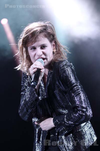 CHRISTINE AND THE QUEENS - 2013-11-10 - PARIS - La Cigale - 